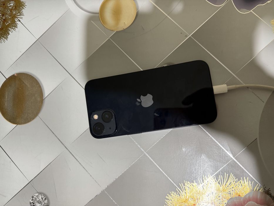 Продается iPhone – 13