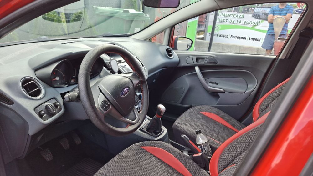 Ford Fiesta 2010 1.2 benzina