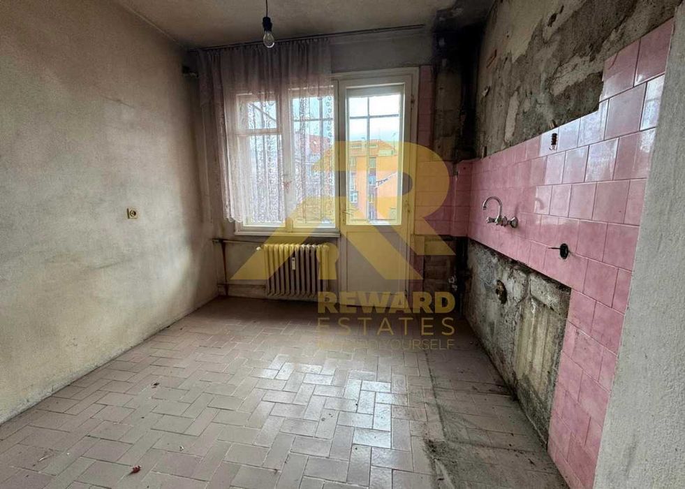 Продава се Тристаен апартамент в София, Център - 90 кв.м за 3150 €/кв.м - Снимка #5