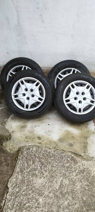 Железни джанти със зимни гуми 195/65/15 5х114.3mm за Honda