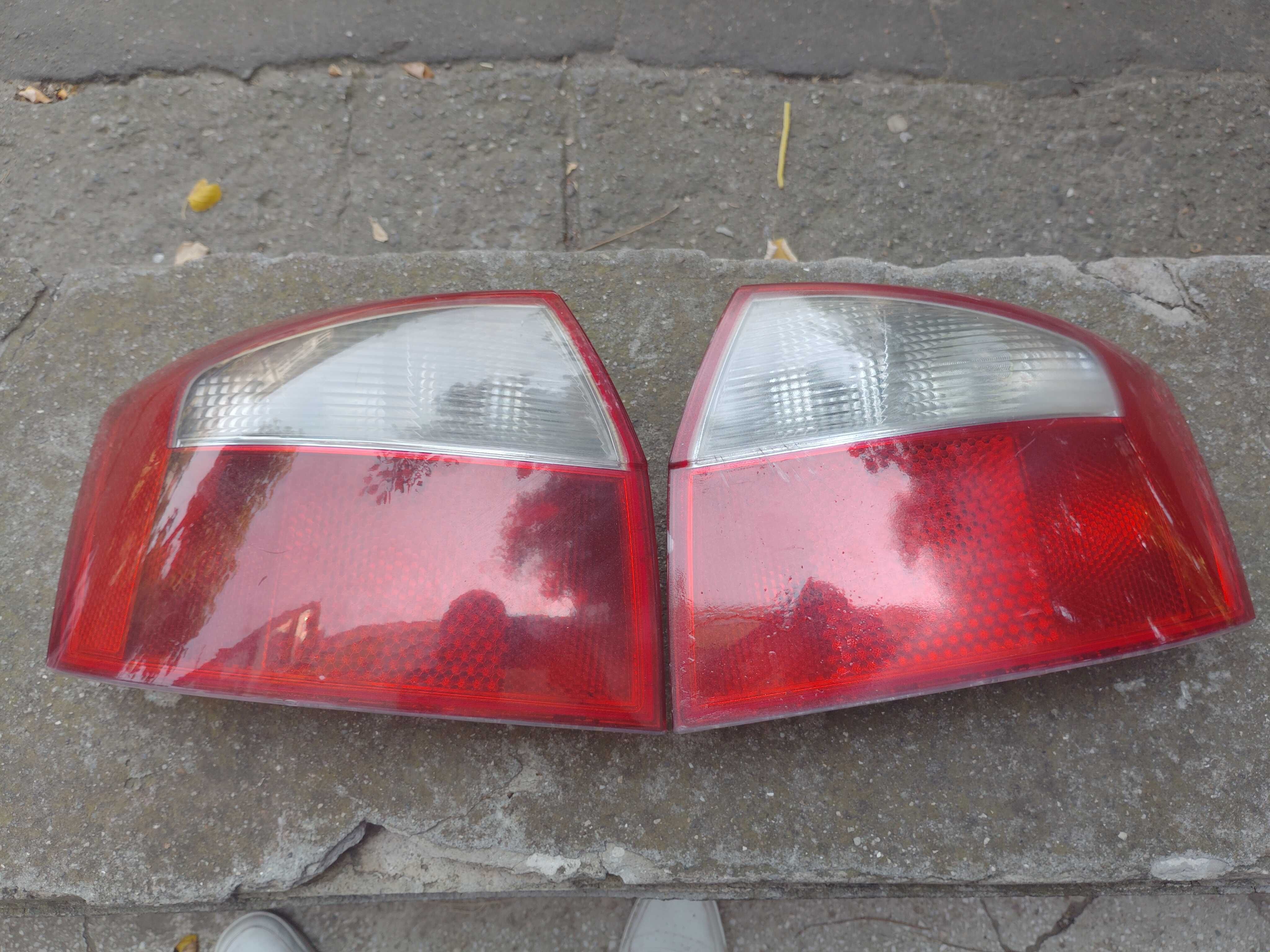Lămpi Audi A4 B6