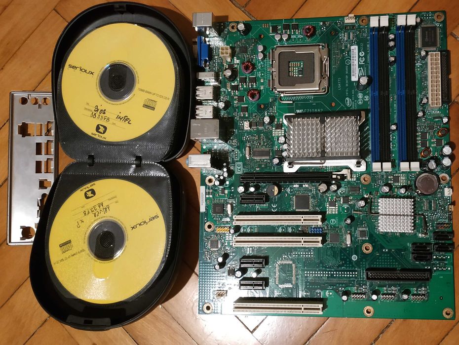 Placa de baza Intel DG33FB - Socket 775,  Intel G33 Express Chipset