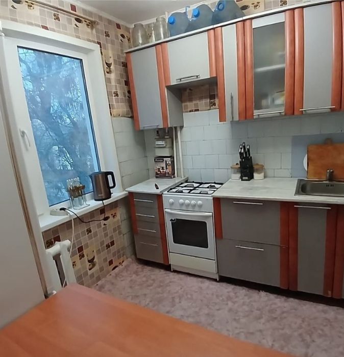 Продам 1к кв р-н Северный 3/5