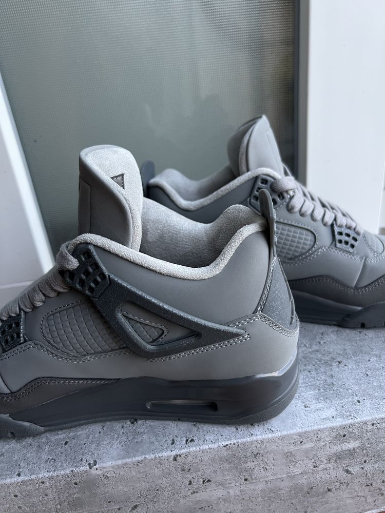 Jordan 4 wet cemment