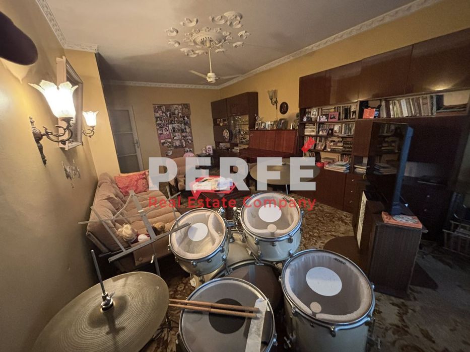 Многостаен в Бургас-Славейков площ 101 цена 229000