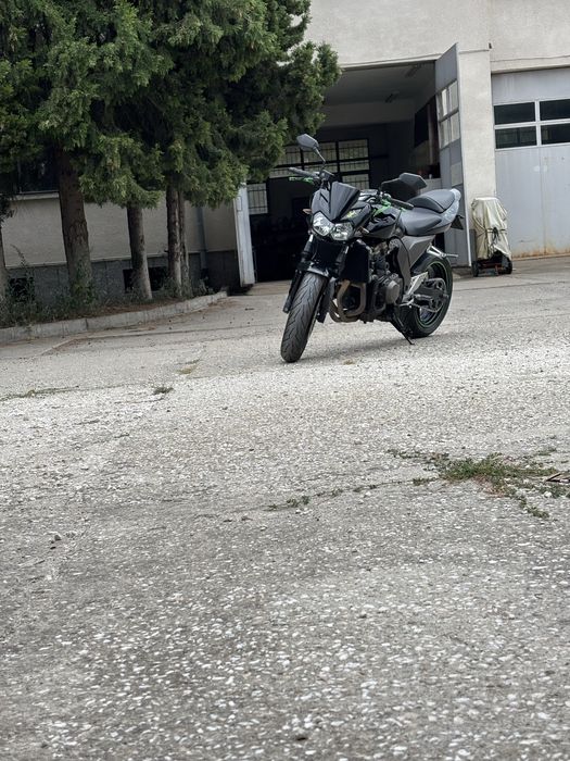 Kawasaki Z750i Нови Гуми