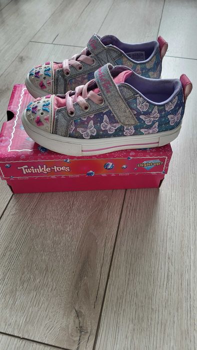 Skechers TWINKLES fetite cu luminite marime 26
