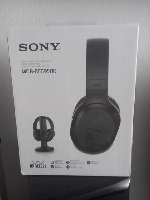 Беспроводные наушники Sony MDR-RF895RK
