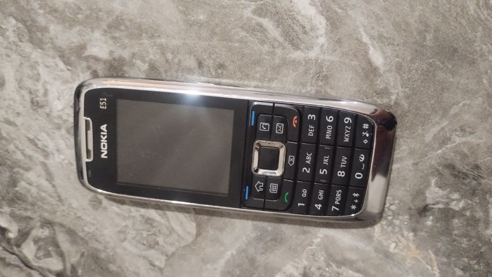 Lot telefoane vechi cu butoane nokia 8800 arte samsung maxcom alcatel