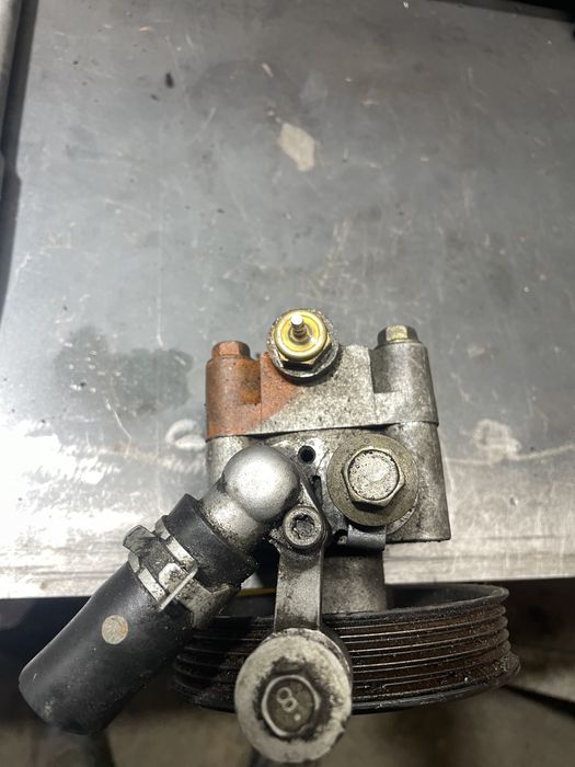 Насос гур субару