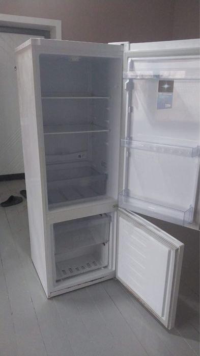 Продается холодильник