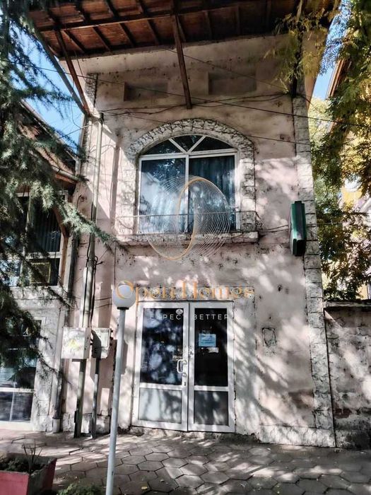 Продава се Магазин в Пазарджик, Център - 44 кв.м за 1773 €/кв.м - Снимка #2