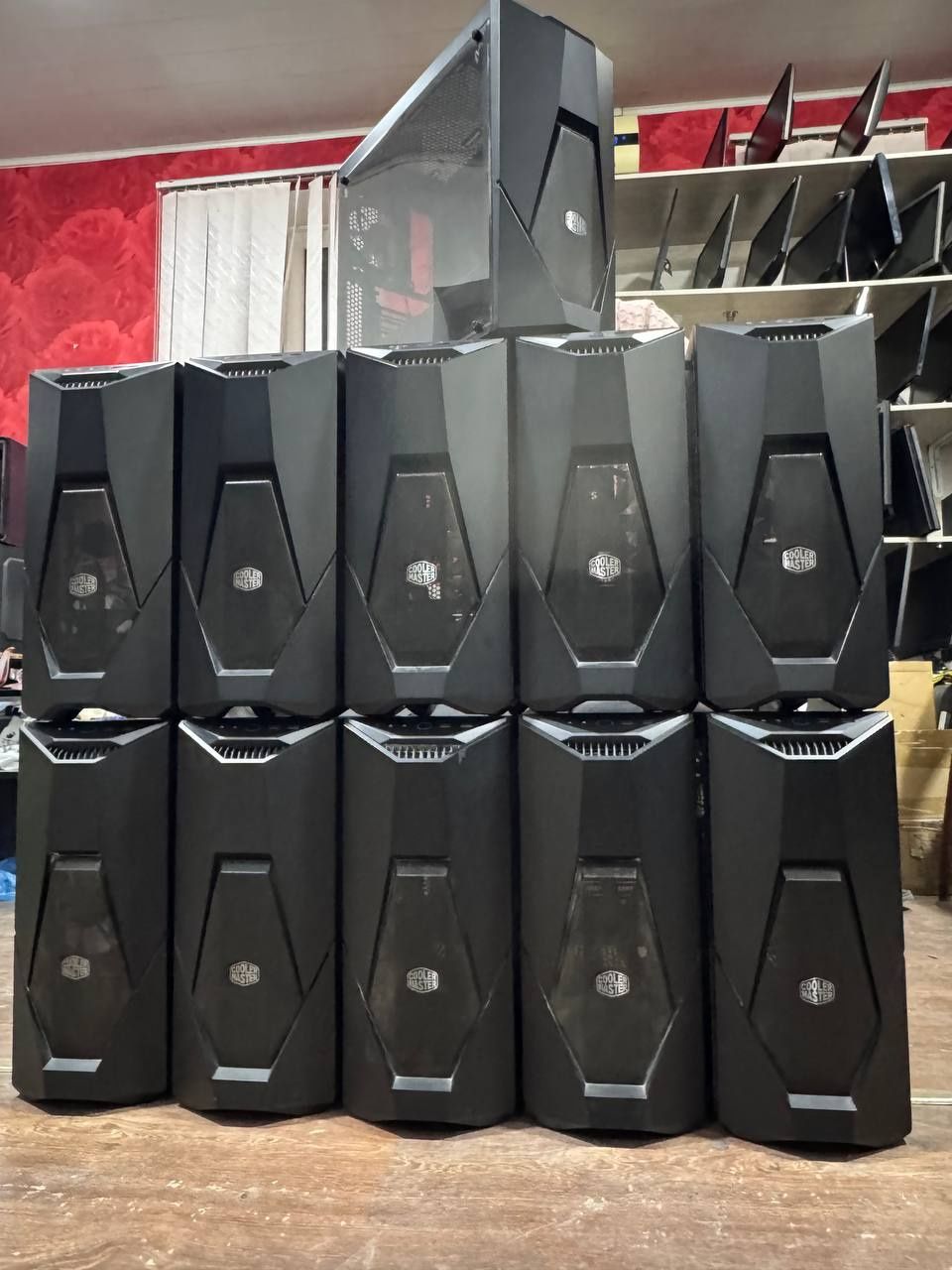 Case Cooler Master  2ta rgb fan! Yaxshi holatda! 25ta!
