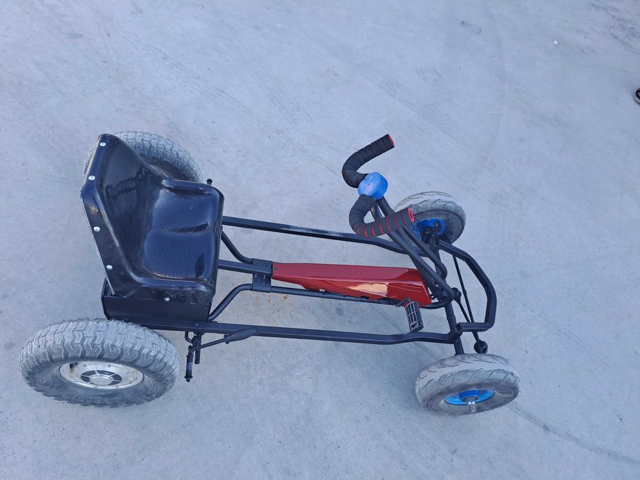 Подростоковый автомобиль.6-14 
 Электро картинг. Скорость 21 км.ч.