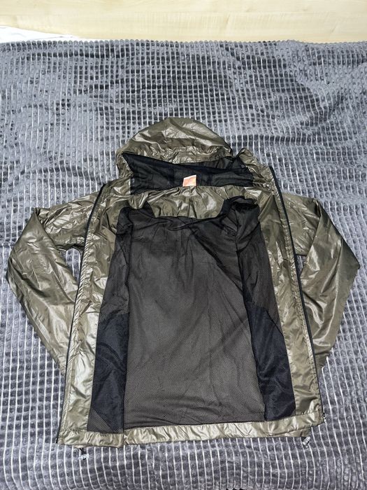 Яке ветровка Nike