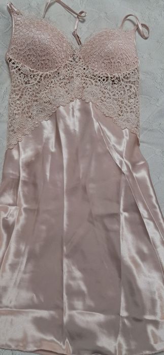 Pijamale dama satin dantela