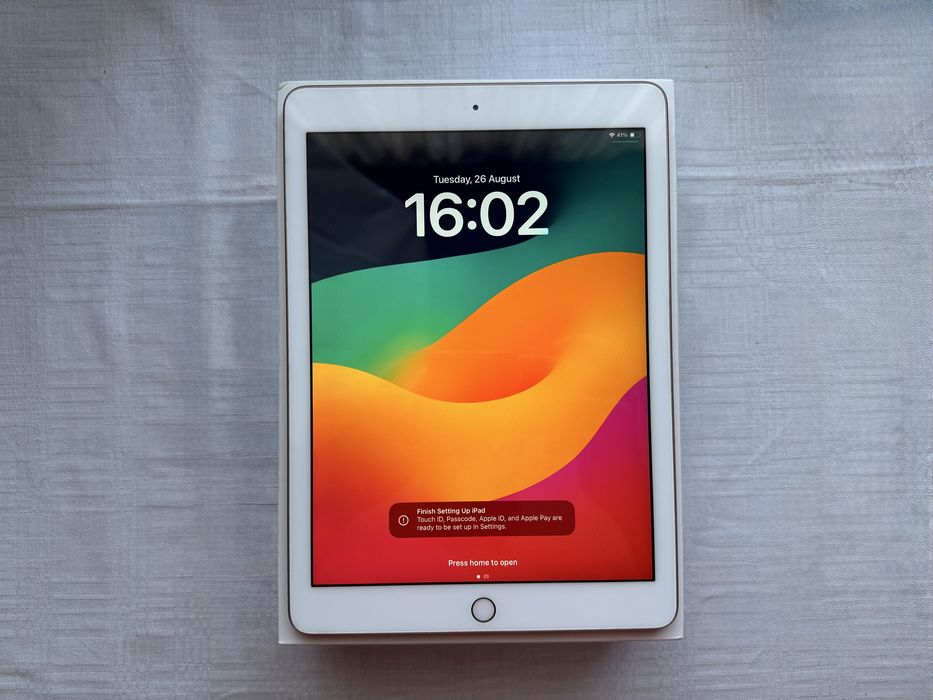 Apple iPad 9.7” (2018), 32GB, Wi-Fi, Gold