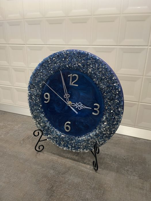 Ceas de perete din rășină cu cristale diametru 30 cm