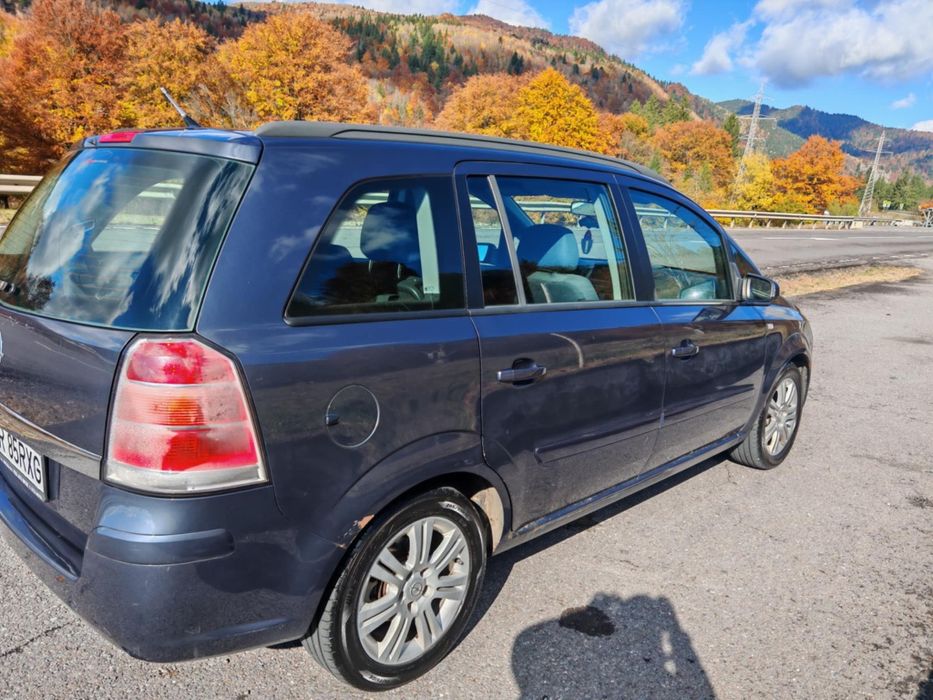 Opel Zafira B 1.8