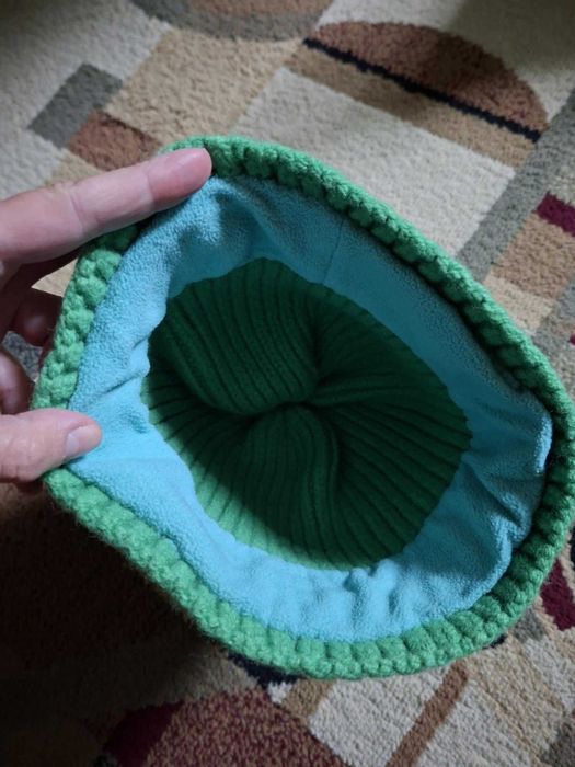 Caciula lana verde