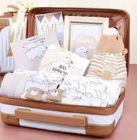 Подарочный чемодан  для новорожденного