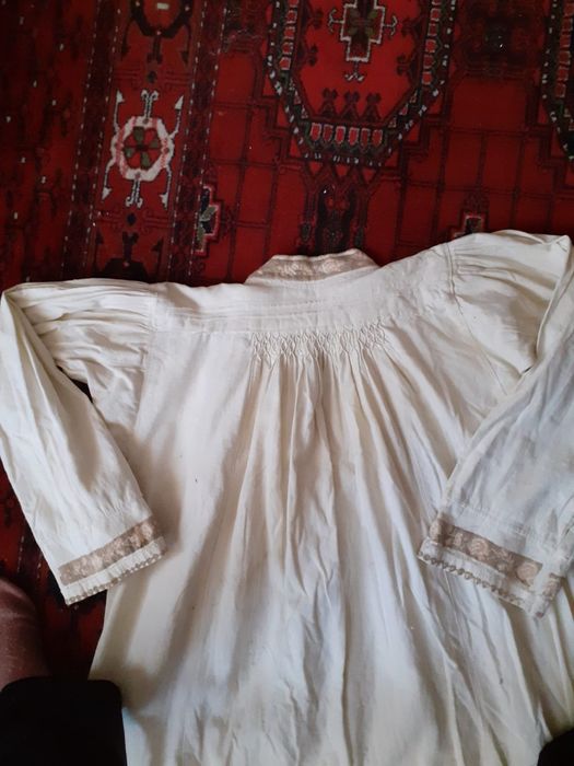 Camasa barbateasca autentica 100+ ani