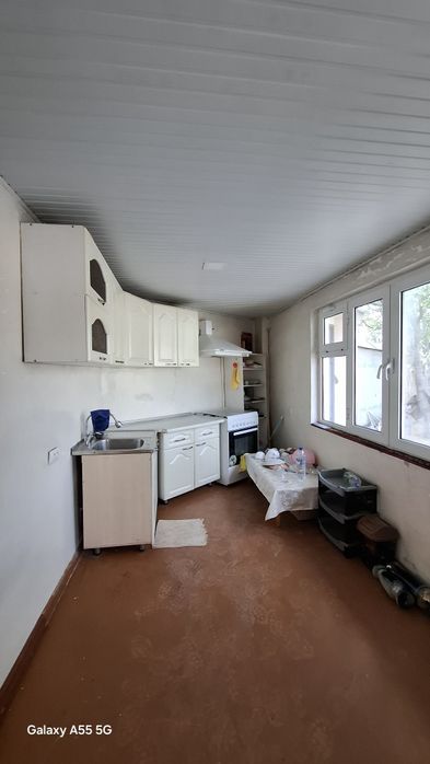 Keles kirofda Tayyor uy sotiladi