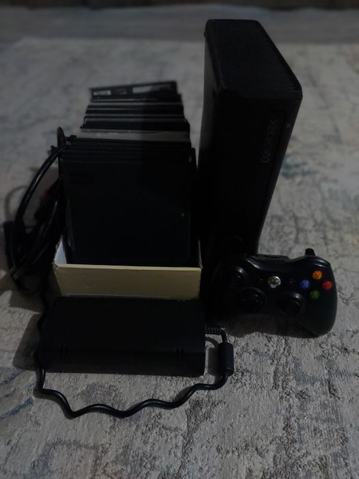 Xbox 360 slim комплект