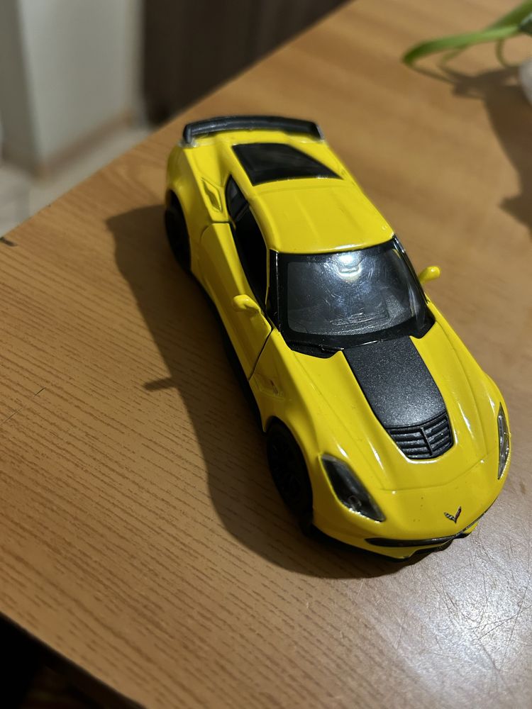 Chevrolet corvette z06 количка