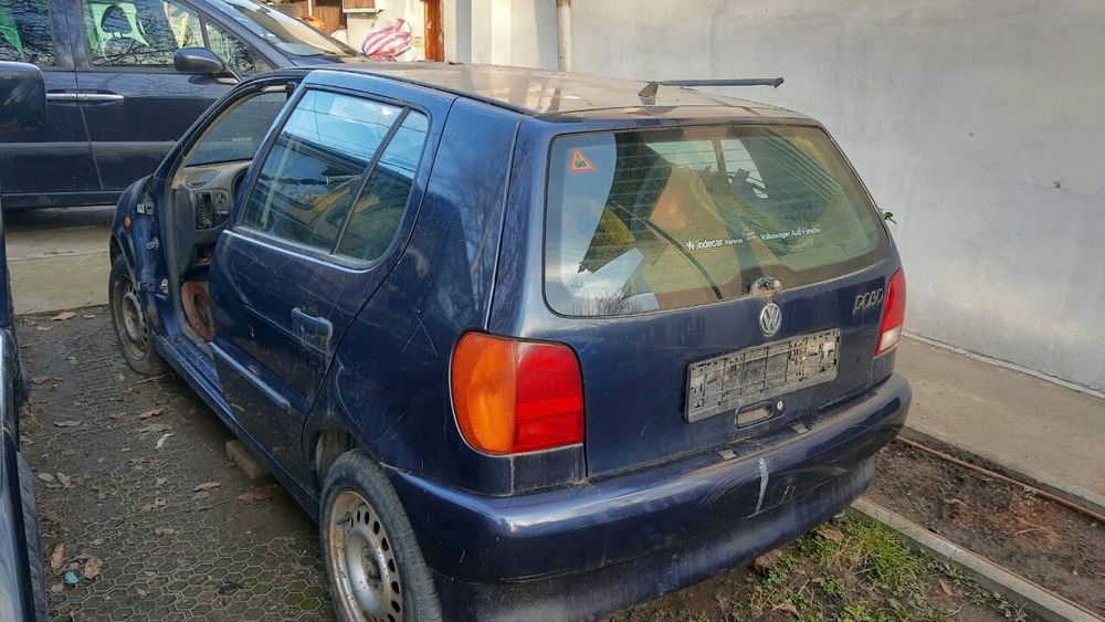 Фолксваген поло на части