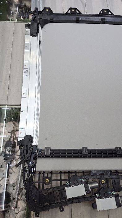 Люк в зборе состоянии новый