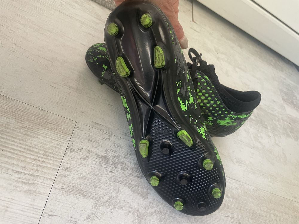 Футболни обувки Puma