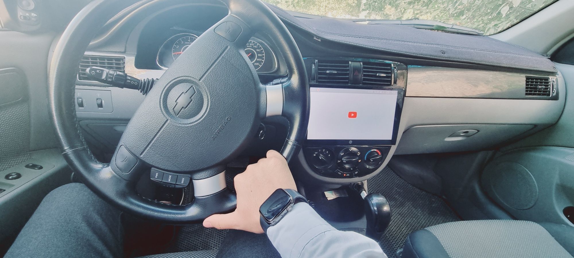 Ishonchli shaxsiy haydovchi – Siz uchun 24/7 xizmat!