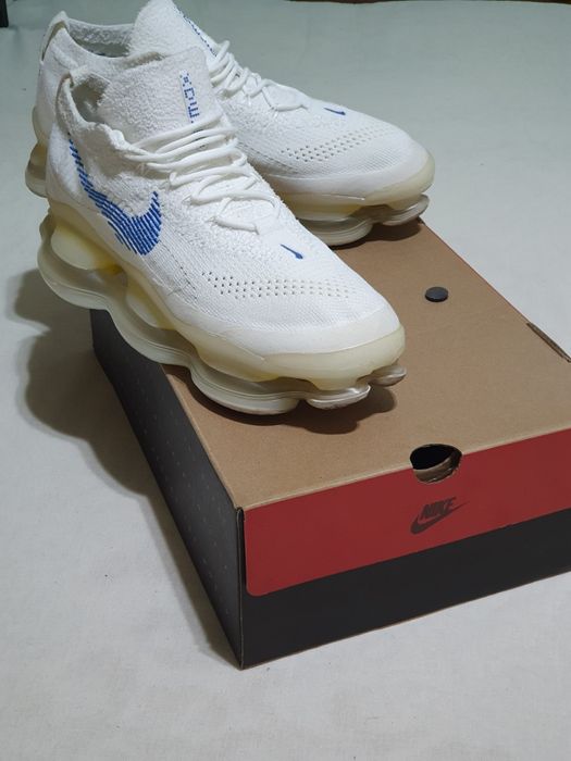 NIKE ORGINA sroochni sotiladi