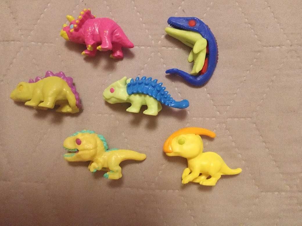 Kinder NATOONS и Jurassic world играчки от шоколадови яйца