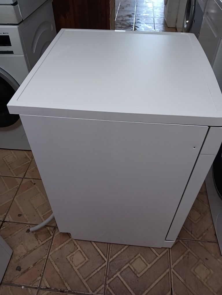 Свободно стояща съдомиялна Сименс Siemens IQ 300 A+++ 2години гаранция