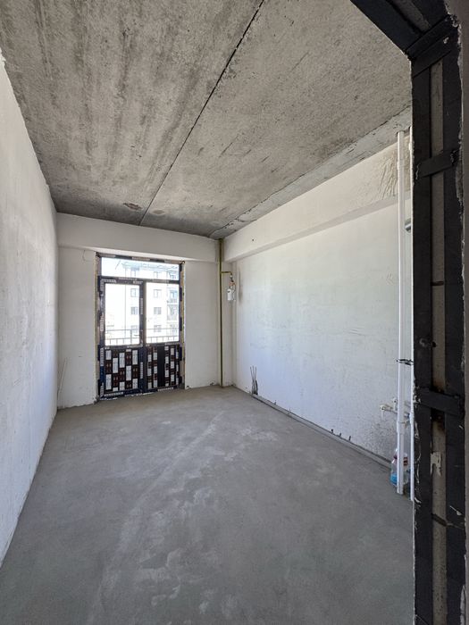 Urganch cityda 3 xonali kvartira sotiladi.