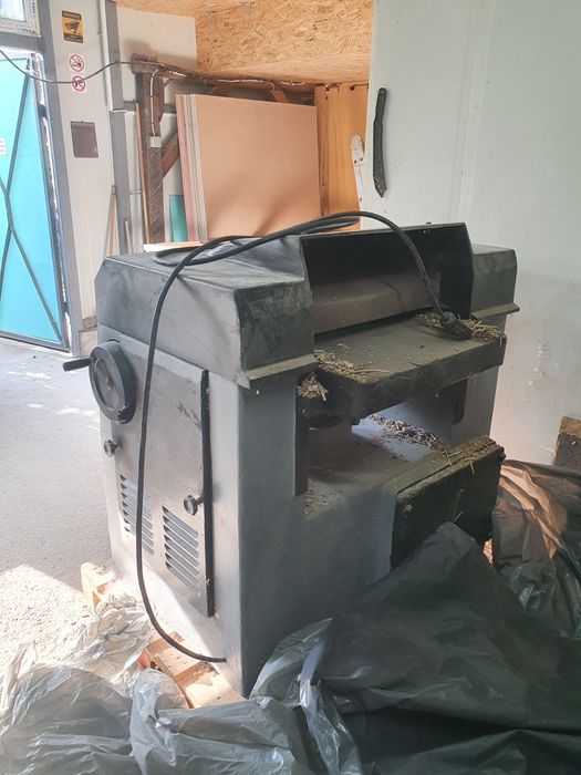 Дърводелски Щрайхмус / Дебелина