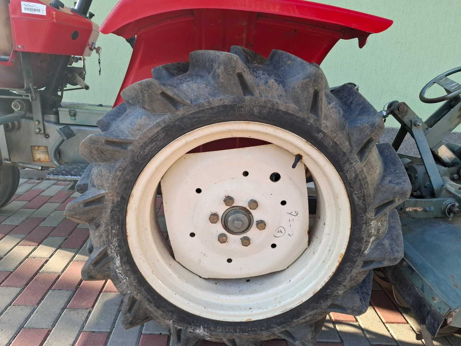 Tractor Yanmar 1500