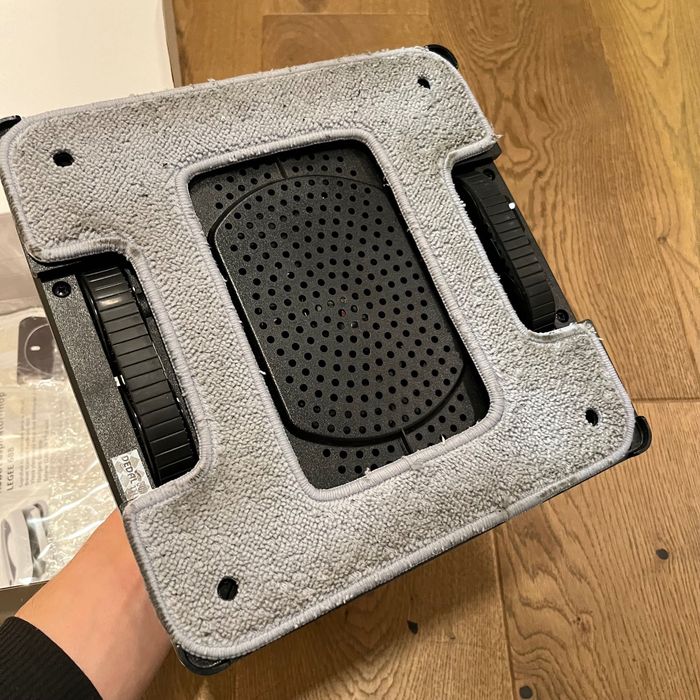 Robot de curățat geamuri HOBOT 2s