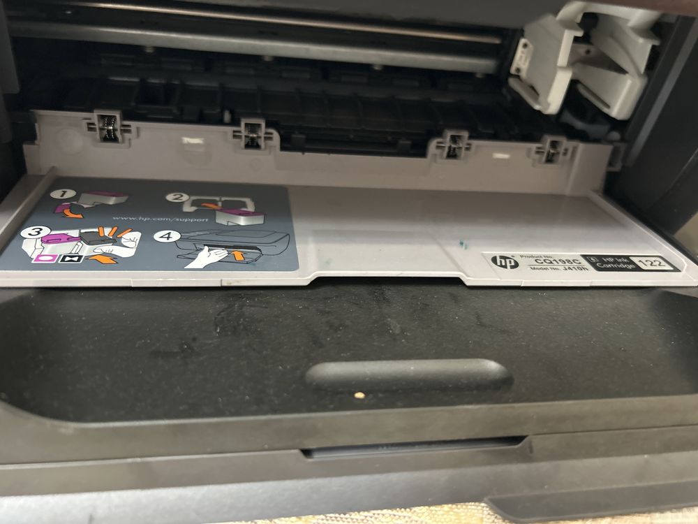 Принтер цветной DeskJet