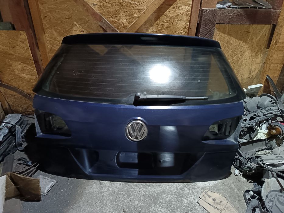 Haion Volkswagen Passat B7  break albastru