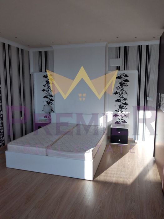 Дава се под наем Тристаен апартамент в Варна, Бриз - 120 кв.м за 510 € - Снимка #3