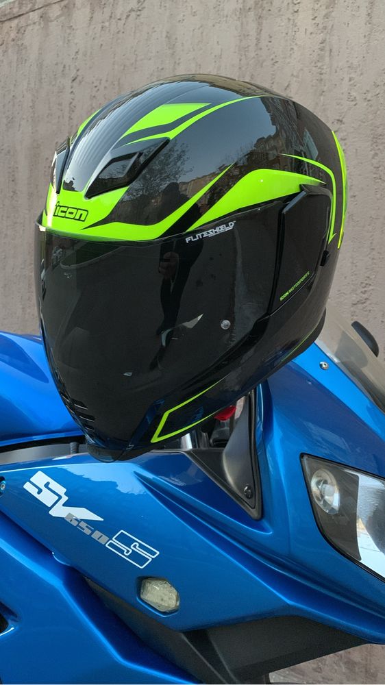 Шлем для мотоцикла Icon