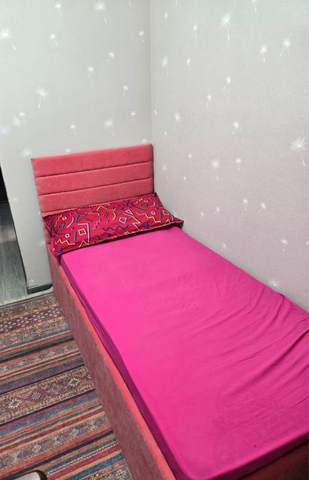 Односпальная кровать