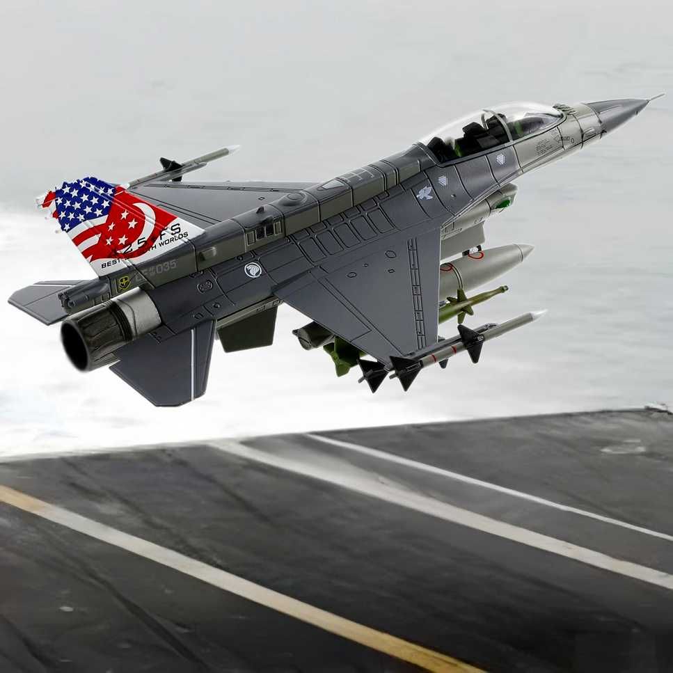 Macheta avion metalica Lockheed Martin F-16D Block 52+ scara 1:72 21cm