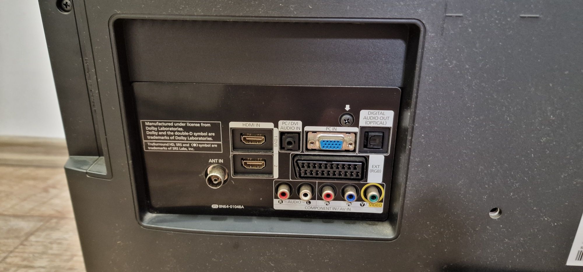 Samsung  LE32B350F1W 32 инча телевизор