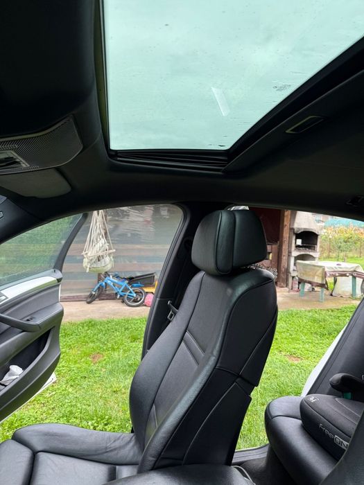 Vand BMW X6 .anul 2012