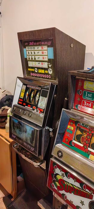 Joc slot machine Bally Mustang