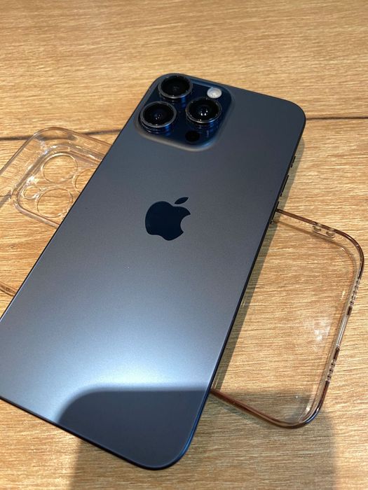 Продам Iphone 15 Pro Max